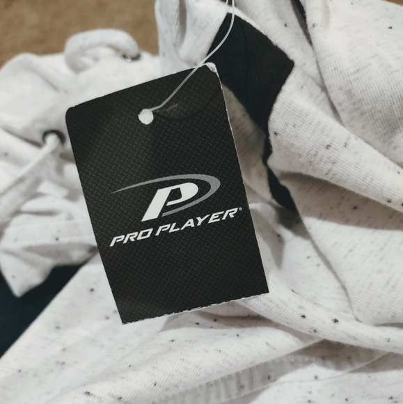 Pro Player brand, Large Hoodie NWT, no price - Picture 6 of 6